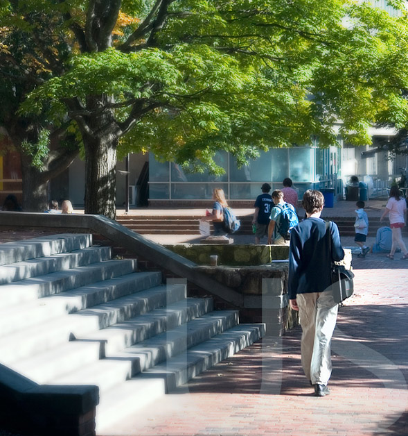 一、星欧大学的建设与发展概况